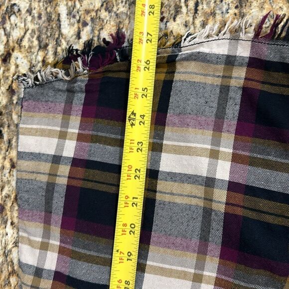Beachlunchlounge Plaid Frayed Hem Long Sleeve Button Down Shirt Size M - Picture 9 of 9